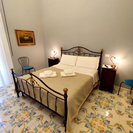 Dimora Lecerf Hotel Palermo Buitenkant foto