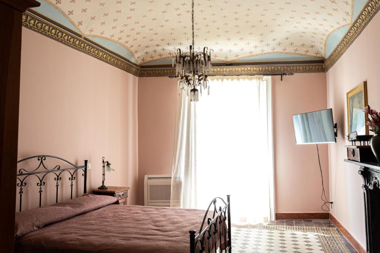 Dimora Lecerf Hotel Palermo Buitenkant foto