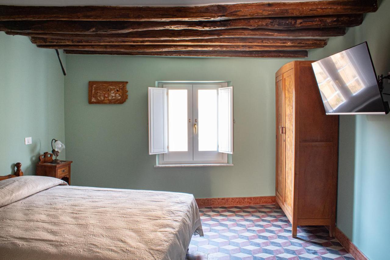 Dimora Lecerf Hotel Palermo Buitenkant foto