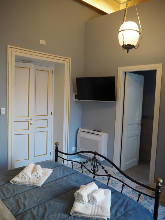 Dimora Lecerf Hotel Palermo Buitenkant foto